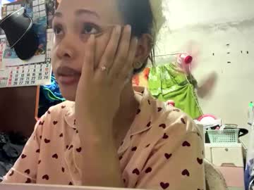 Desirablesiren Chaturbate stream image from August 12, 2025
