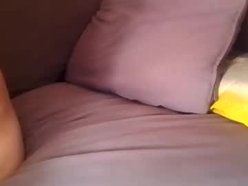 Filouloulou Chaturbate stream image from August 12, 2025