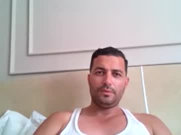 Genteldevil Chaturbate stream image from August 12, 2025