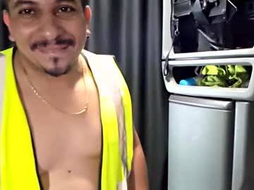 Joemaxxcapri Chaturbate stream image from August 12, 2025