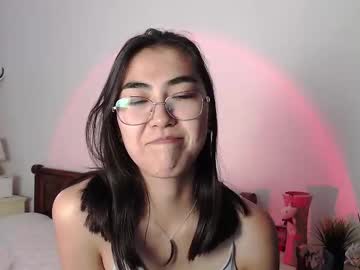 Laila0013 Chaturbate stream image from August 12, 2025