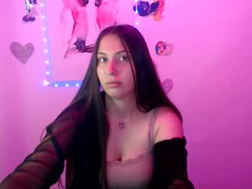 Silenia_S Chaturbate stream image from August 12, 2025