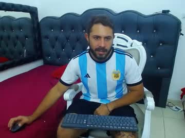 Sir_Jake17 Chaturbate stream image from August 12, 2025