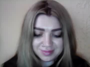 Tinalounge Chaturbate stream image from August 12, 2025