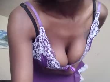 Bootifulmilf Chaturbate stream image from August 12, 2025