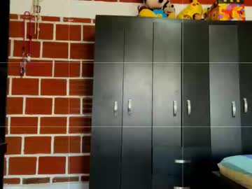 Moisex_Live Chaturbate stream image from August 12, 2025