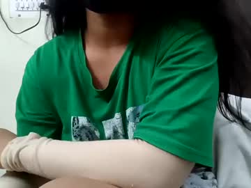 Shalusoni Chaturbate stream image from August 12, 2025