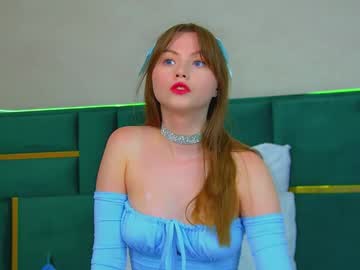 Keiraace Chaturbate stream image from August 12, 2025