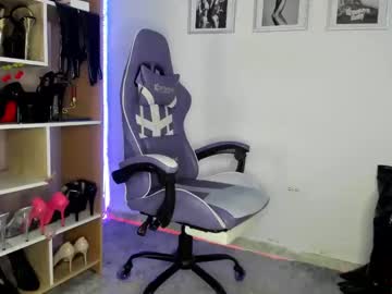 Mia_Bellatrix Chaturbate stream image from August 12, 2025