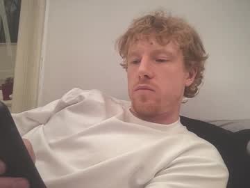 Lilginge1 Chaturbate stream image from August 12, 2025