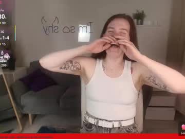 Lunamirana Chaturbate stream image from August 12, 2025