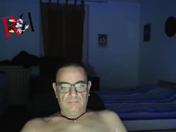 Rogerrabbit2023 Chaturbate stream image from August 12, 2025