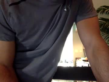 Smoothb069 Chaturbate stream image from August 12, 2025