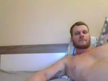 Edd402901 Chaturbate stream image from August 12, 2025