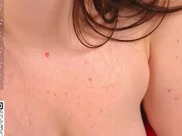 Vanessagrome Chaturbate stream image from August 12, 2025
