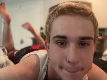 Therealiceburgslim Chaturbate stream image from August 12, 2025