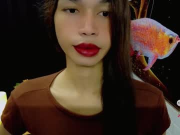 Naughtysunshinepinay Chaturbate stream image from August 12, 2025