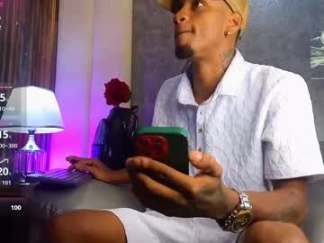 Aaroncruz_ Chaturbate stream image from August 13, 2025