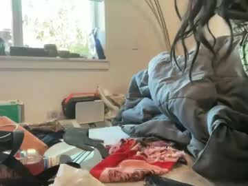 Onyxxxmoonwater Chaturbate stream image from August 13, 2025