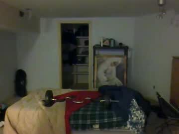 Hungnreddd54 Chaturbate stream image from August 13, 2025