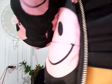 Lia_Hottie Chaturbate stream image from August 13, 2025