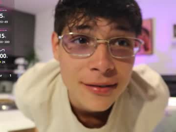 Morgan_Hiller Chaturbate stream image from August 13, 2025