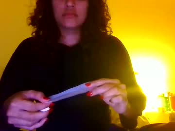Mariguimajf Chaturbate stream image from August 13, 2025