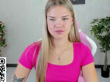 Cherry_Lexi Chaturbate stream image from August 13, 2025