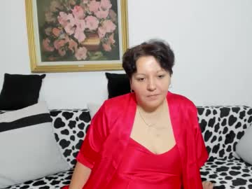 Mayablowsyou Chaturbate stream image from August 13, 2025