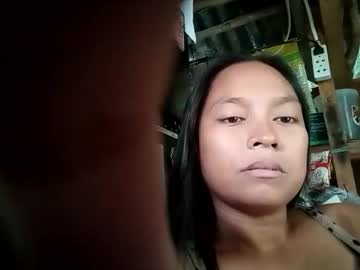 Sunnybunni01 Chaturbate stream image from August 13, 2025