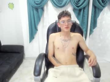 Loogan_Boyy Chaturbate stream image from August 13, 2025