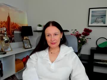 Velvet_Jasmine Chaturbate stream image from August 13, 2025