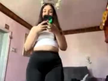 Justinesumbry Chaturbate stream image from August 13, 2025