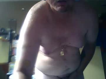 Nicklongmed Chaturbate stream image from August 13, 2025