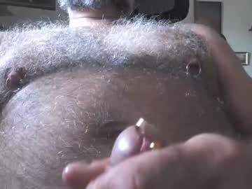 Poldoit Chaturbate stream image from August 13, 2025