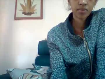 Jenny386 Chaturbate stream image from August 13, 2025