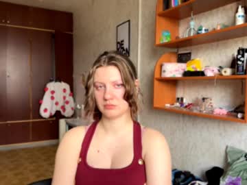 Lorettacroyle Chaturbate stream image from August 13, 2025