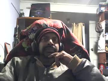 Goodbad2 Chaturbate stream image from August 13, 2025