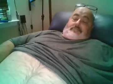 Bigfuzzyteddybear Chaturbate stream image from August 13, 2025