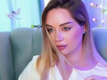 Annadelvie Chaturbate stream image from August 13, 2025