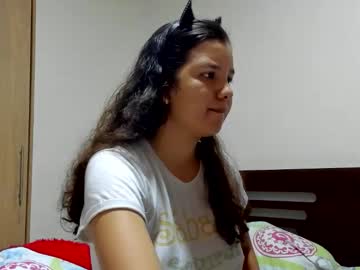 Buunny_Bella Chaturbate stream image from August 13, 2025