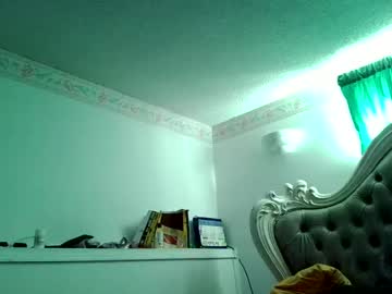 Mrbowen67 Chaturbate stream image from August 13, 2025