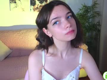 Evi_Brook Chaturbate stream image from August 13, 2025