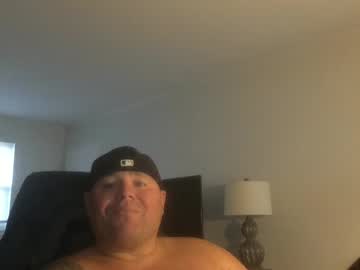 Grubsneak Chaturbate stream image from August 13, 2025