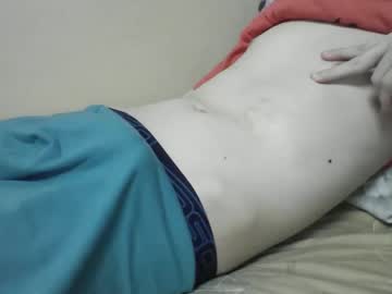 Skinnycuteman Chaturbate stream image from August 13, 2025
