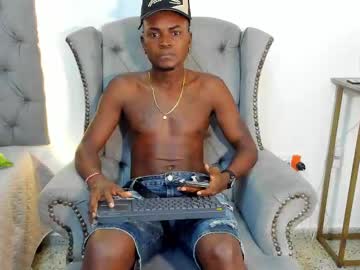 Zion_Gold Chaturbate stream image from August 13, 2025