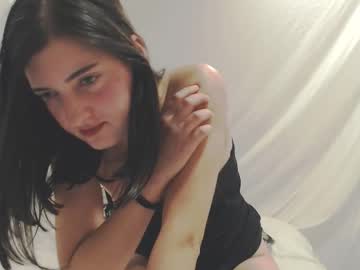 Amali2015 Chaturbate stream image from August 13, 2025