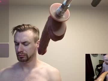 Usemythroat664034 Chaturbate stream image from August 13, 2025