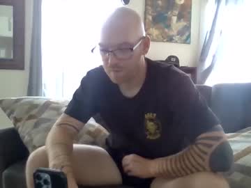 Darlcomllc Chaturbate stream image from August 13, 2025