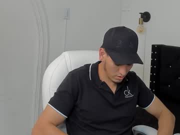 Mraquiles1 Chaturbate stream image from August 13, 2025